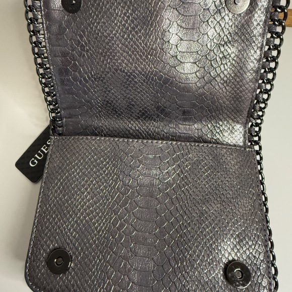 GUESS Metallic Chain Crossbody Bag – Snakeskin Pattern - Picture 3 of 6